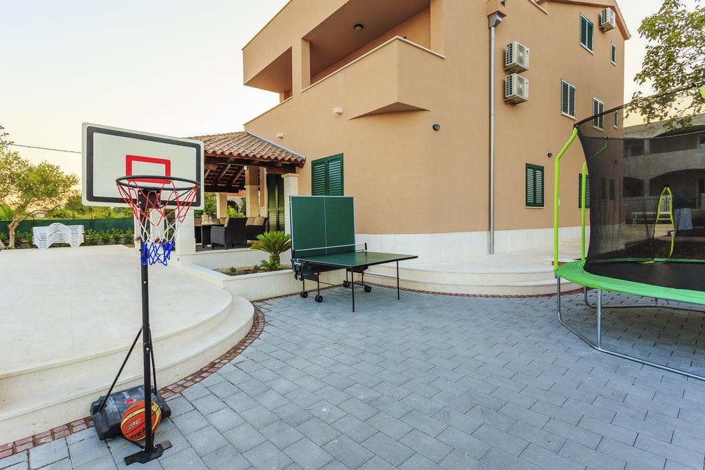 Villa Rusula Rudine (Kastela) Exterior foto