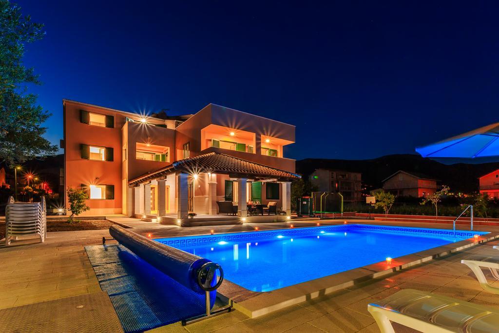 Villa Rusula Rudine (Kastela) Exterior foto