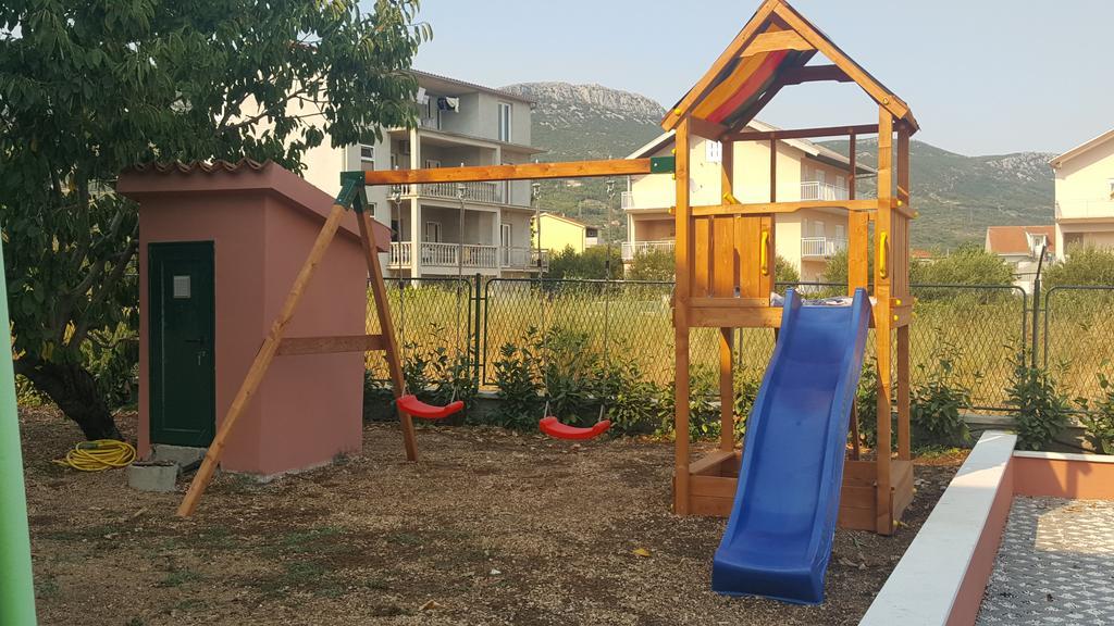 Villa Rusula Rudine (Kastela) Exterior foto